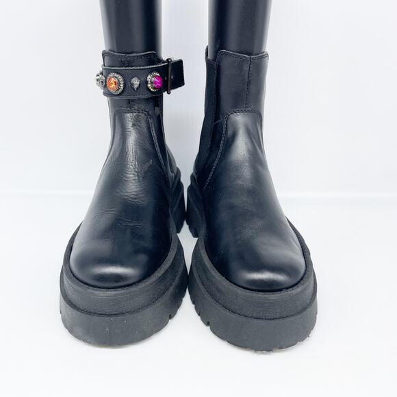 Kurt Geiger Women's Sawyer Embellished Leather Chelsea Boots Black EU 36 US 6 - Picture 2 of 12